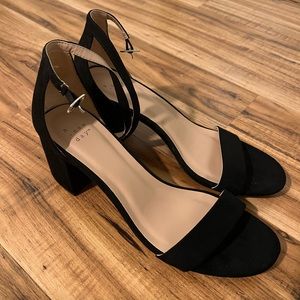 A new day black heels, never worn